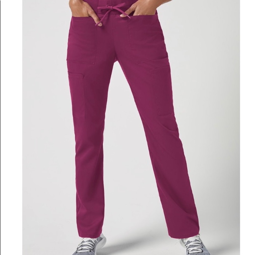 Jaanuu scrub pants